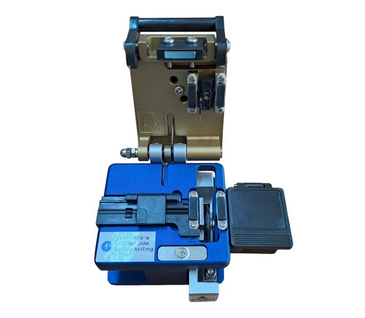 Fiber_Cleaver_FC_6S__2_750.jpg